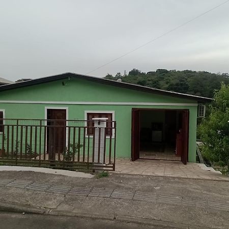 Refugio Familiar Apartment Canela Exterior photo